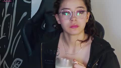 Raven online show from 10-11-25, 10:19