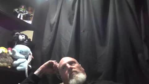 Snapshot of ravens18816981 chatting on 10-05-25, 08:40 ravens18816981 online show from 10-05-25, 08:40