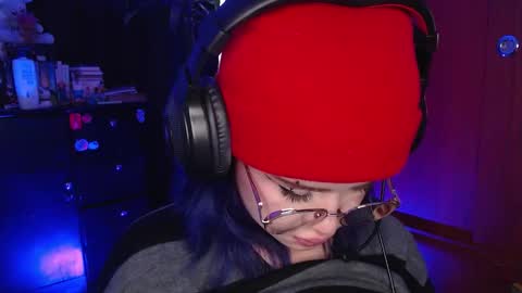 Snapshot of raventh_ chatting on 11-26-25, 12:06 raventh_ online show from 11-26-25, 12:06