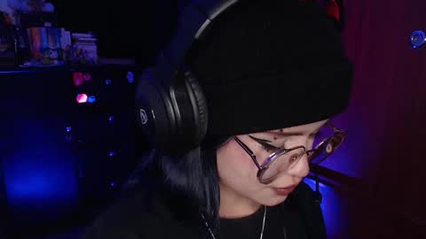 raventh_ online show from 12-17-25, 02:06