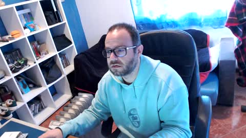 ravingr3d3 online show from 02-05-25, 09:04