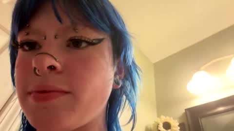 Ravynn 3 online show from 11-13-25, 03:33