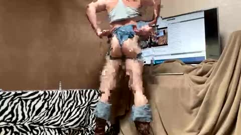 rawbuns2u online show from 06-10-26, 08:30