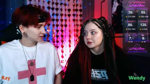 Snapshot of ray__taylor chatting on 03-07-25, 07:38 Ray online show from 03-07-25, 07:38