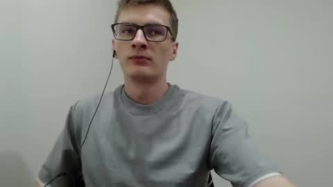 Snapshot of ray_booy chatting on 07-02-26, 06:52 Ray Booy online show from 07-02-26, 06:52