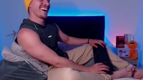 Ray online show from 10-30-25, 12:12