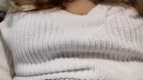 Snapshot of rayday_ chatting on 02-11-25, 05:37 rayday_ online show from 02-11-25, 05:37