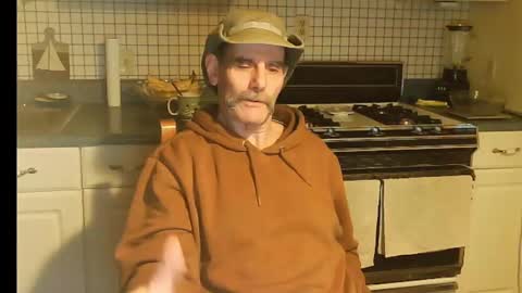 Ray online show from 11-21-25, 11:25