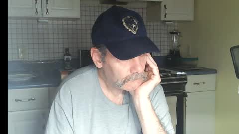 Ray online show from 03-12-26, 09:48