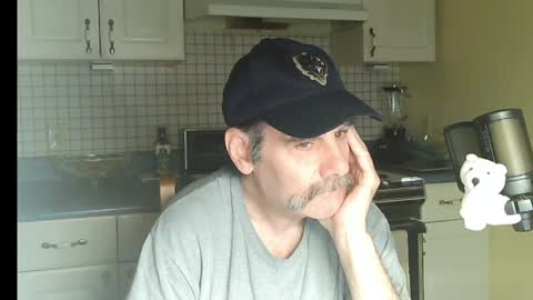 Ray online show from 04-01-26, 07:09