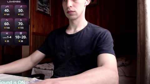 Snapshot of raylonn chatting on 02-01-25, 08:50 Ray online show from 02-01-25, 08:50