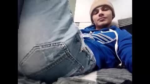 Snapshot of raymartino chatting on 12-15-25, 06:50 RayMartino online show from 12-15-25, 06:50