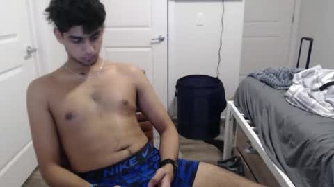 raymondg8596 online show from 02-04-26, 12:38