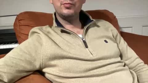 Snapshot of rayos789 chatting on 12-15-25, 04:28 rayos789 online show from 12-15-25, 04:28