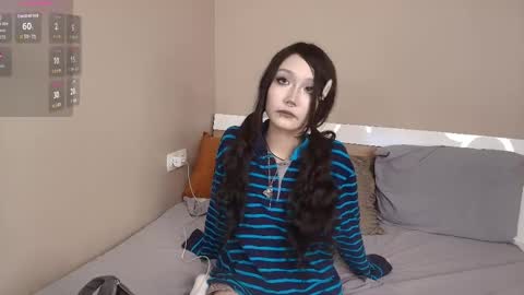 rayreina online show from 05-17-26, 05:20