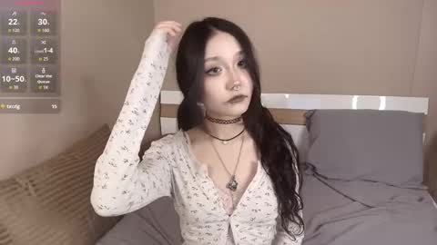 rayreina online show from 05-19-26, 08:37