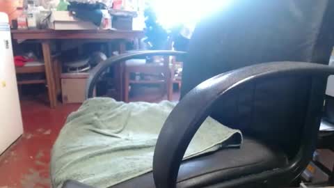 Ray online show from 12-19-24, 08:23