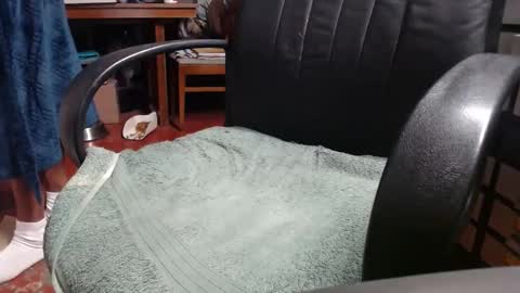 Ray online show from 12-30-24, 01:47