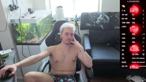 Rayzel online show from 03-29-26, 11:43