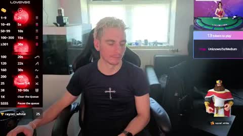Rayzel online show from 06-16-26, 02:41