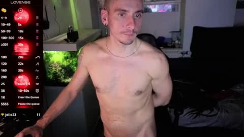 Rayzel White online show from 04-28-26, 02:27