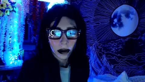  Yrriel Strife Candy-Demon Caveboy mr. Cringe   online show from 01-01-25, 04:50