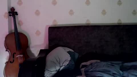  Yrriel Strife Candy-Demon Caveboy mr. Cringe   online show from 12-20-25, 10:50