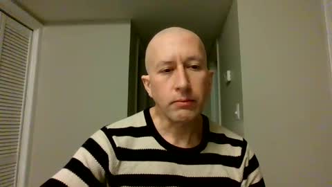 Snapshot of rbtknkstr chatting on 02-23-25, 07:22 rbtknkstr online show from 02-23-25, 07:22