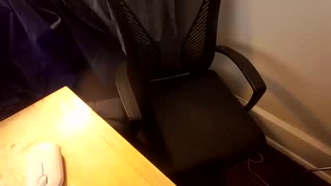 Snapshot of rdallas123 chatting on 03-11-26, 01:44 rdallas123 online show from 03-11-26, 01:44