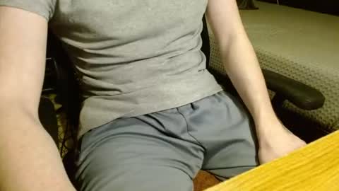 Snapshot of readytocum90 chatting on 07-15-26, 01:33 Scrappy Coco online show from 07-15-26, 01:33