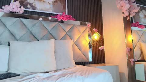 DONCELLA online show from 04-10-26, 09:52