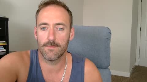 Snapshot of realdaddyo chatting on 09-14-25, 07:13 realdaddyo online show from 09-14-25, 07:13