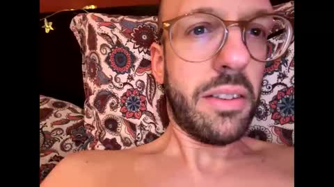 HugeSecret online show from 01-15-26, 03:05