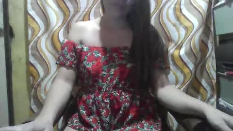 Snapshot of realistic_lady chatting on 03-09-26, 02:48 realistic_lady online show from 03-09-26, 02:48