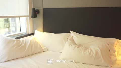 Snapshot of reallilygrace chatting on 10-12-25, 03:00 Lily Grace online show from 10-12-25, 03:00