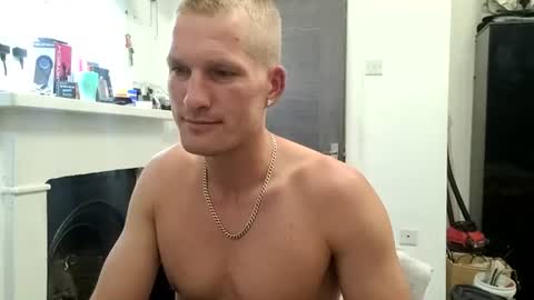 Snapshot of reallyman7 chatting on 07-26-26, 05:20 Ask me online show from 07-26-26, 05:20
