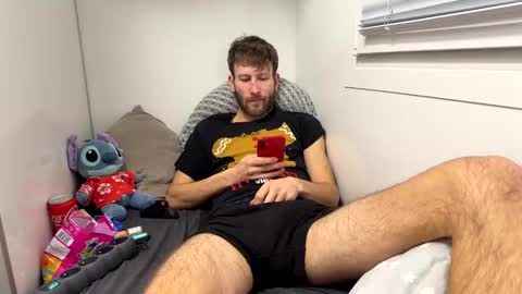 Snapshot of realpaddy chatting on 02-16-25, 09:05 realpaddy online show from 02-16-25, 09:05