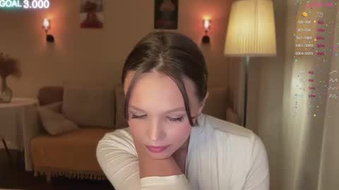 Snapshot of realsupermichael chatting on 01-14-25, 07:00 AliceEve online show from 01-14-25, 07:00