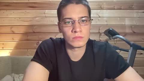 Snapshot of realsupermichael chatting on 01-18-26, 03:38 AliceEve online show from 01-18-26, 03:38