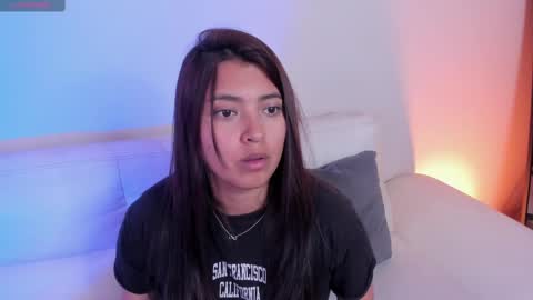 Rebeca online show from 11-18-25, 02:54