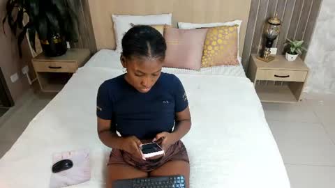 Snapshot of rebeca_cortez1 chatting on 06-26-26, 01:59 I invite you to my birthday on November 3th online show from 06-26-26, 01:59