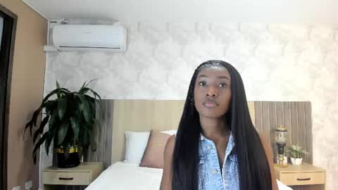 Snapshot of rebeca_cortez1 chatting on 07-16-26, 07:20 I invite you to my birthday on November 3th online show from 07-16-26, 07:20