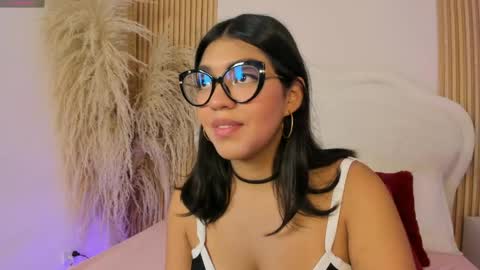Snapshot of rebeca_taylor_ chatting on 05-30-26, 04:31 rebeca_taylor_ online show from 05-30-26, 04:31