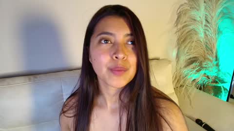 Rebeca Williams online show from 02-04-25, 05:10