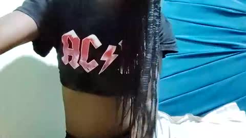 Tu mami Rebecca online show from 05-10-26, 02:28