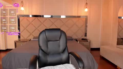 Rebe online show from 07-20-26, 06:43