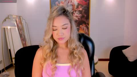 Rebe online show from 07-23-26, 06:39