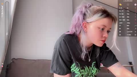 Rebecca Nikson online show from 07-15-26, 03:45