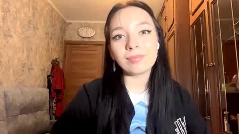 Sofia online show from 12-04-25, 02:04