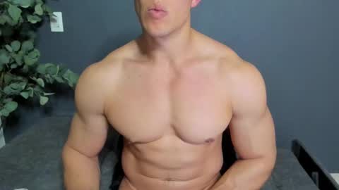 Snapshot of recce_taylor4 chatting on 02-02-26, 04:11 twitter REECET26 instagram RECCETAYLOR online show from 02-02-26, 04:11